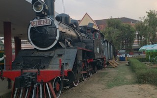 ダラット高原鉄道で隣町のチャイマット村へ