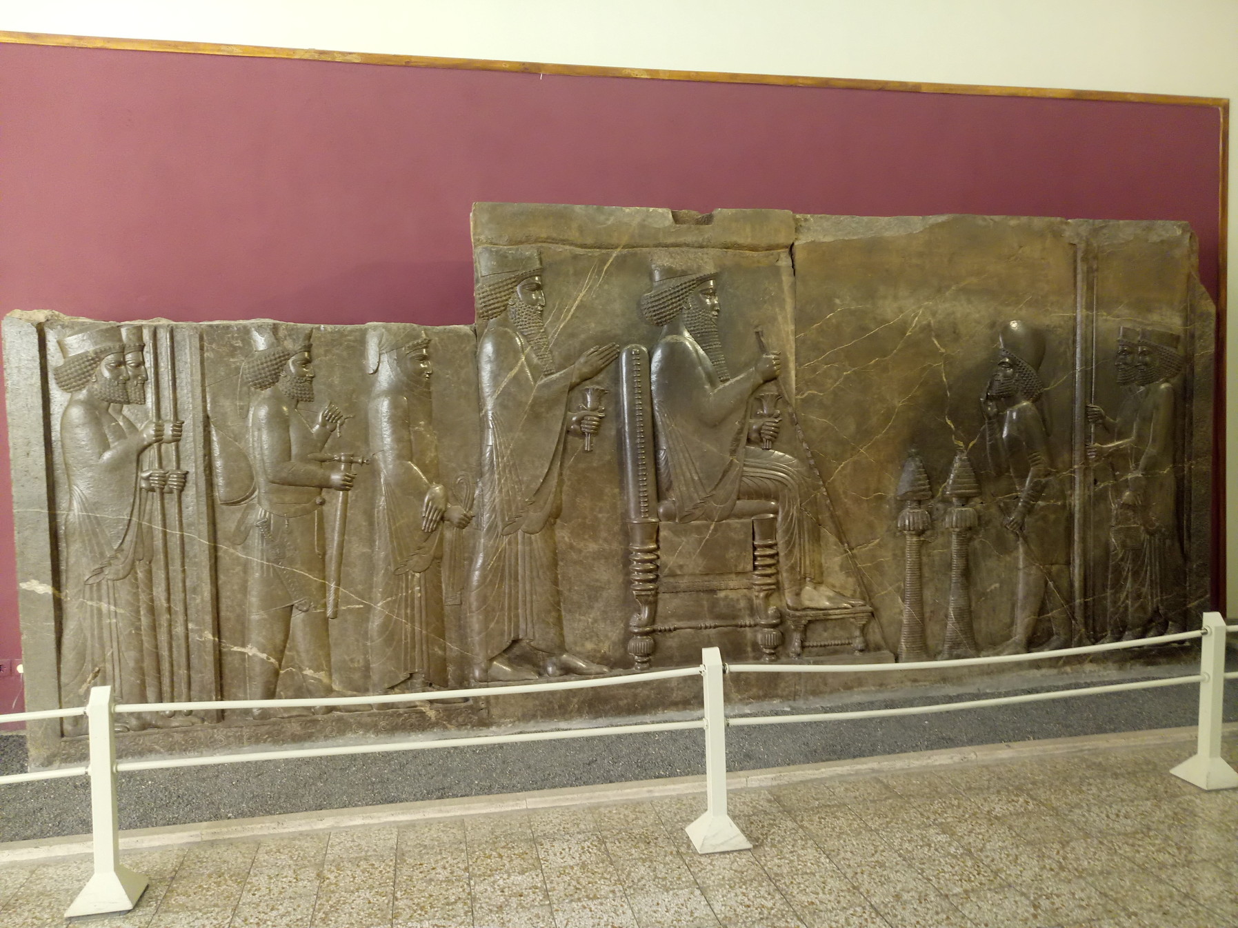 見どころ満載 イラン考古学博物館 国立博物館 でペルシャの歴史をおさらい Worldtravelog 海外生活 旅行日記